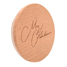 Load image into Gallery viewer, Meg Hawkins countryside candle - bumble bee