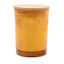 Load image into Gallery viewer, Meg Hawkins countryside candle - bumble bee