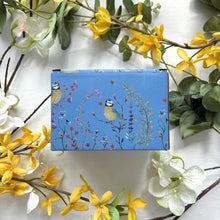 Load image into Gallery viewer, Cup - birds and flowers