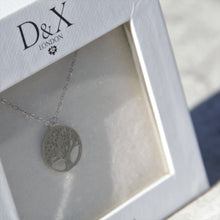 Load image into Gallery viewer, D&amp;X Boxed White Gold Plated Tree of life Pendant Necklace

