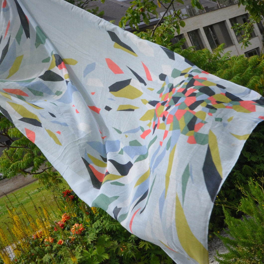 Abstract geometric design Scarf by Pom