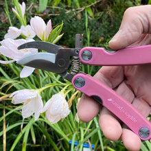 Load image into Gallery viewer, Folding pocket secateurs
