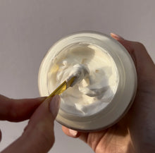 Load image into Gallery viewer, LilyBee sea moss moisturiser
