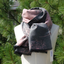 Load image into Gallery viewer, Dandelion Scarf- Dusty Pink and Grey
