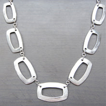 Load image into Gallery viewer, D&amp;X Zaha Necklace, Metal, Matt Silver
